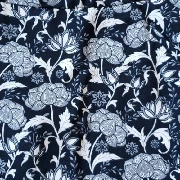 Zara Floral Print Skort - Picture 5 of 7